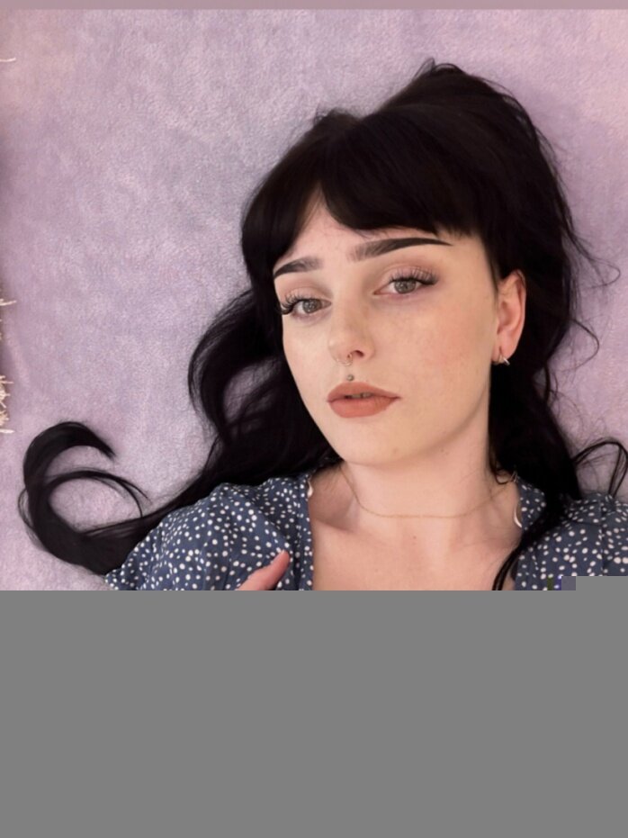 Belladarlings (@belladarlings), OnlyFans creator