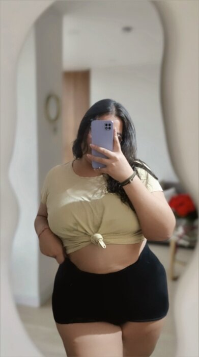 Bellemereof (@bellemere_of), OnlyFans creator