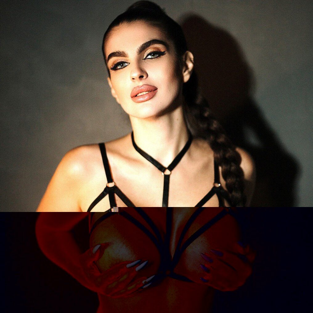 Bellprincesss (@bellprincesss), OnlyFans creator