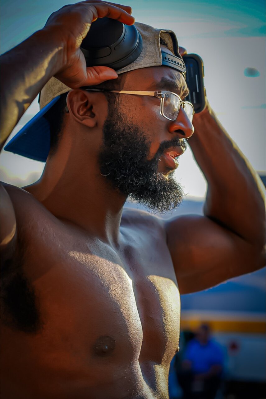 Beneficial3000 (@beneficial3000), OnlyFans creator