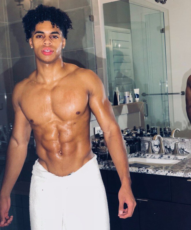 Benjithechow (@benjithechow), OnlyFans creator