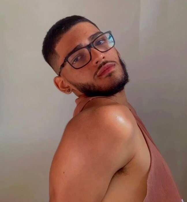 Bennblood (@bennblood), OnlyFans creator