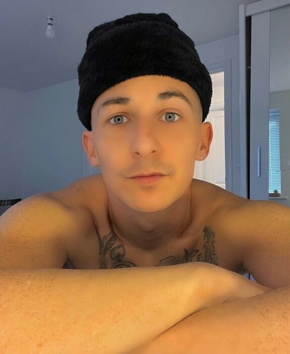 Bennyg88 (@bennyg88), OnlyFans creator