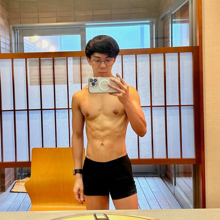 Bernardwangg (@bernardwangg), OnlyFans creator