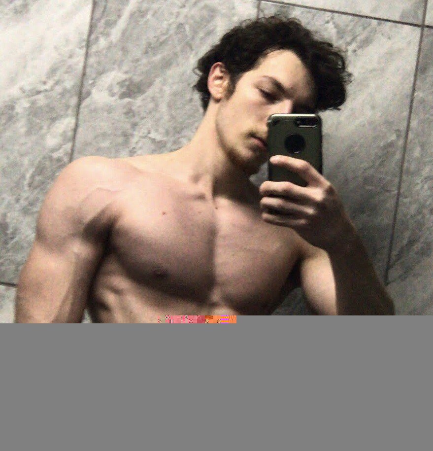 Berzerkersecret (@berzerkersecret), OnlyFans creator