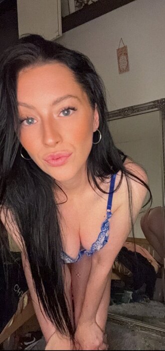 Bethx (@bethx), OnlyFans creator