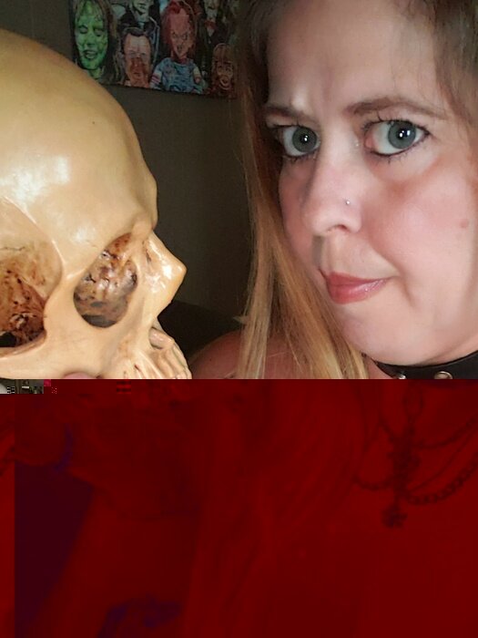 Bettybonezer (@bettybonezer), OnlyFans creator