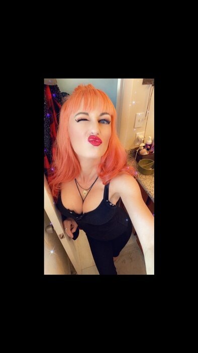 Bettycracker420 (@bettycracker420), OnlyFans creator