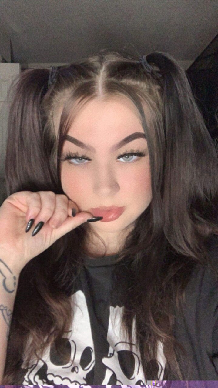 Bhabiesnookiii (@bhabiesnookiii), OnlyFans creator