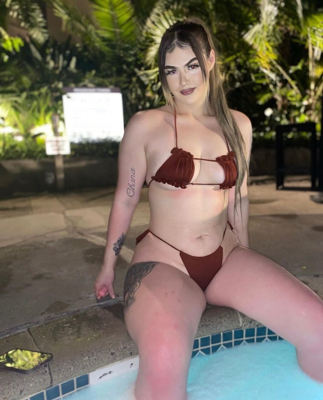 Bharlenabharbie (@bharlenabharbie), OnlyFans creator