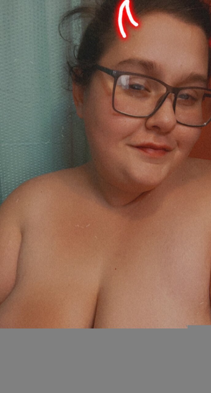Bibbwsky (@bibbwsky), OnlyFans creator