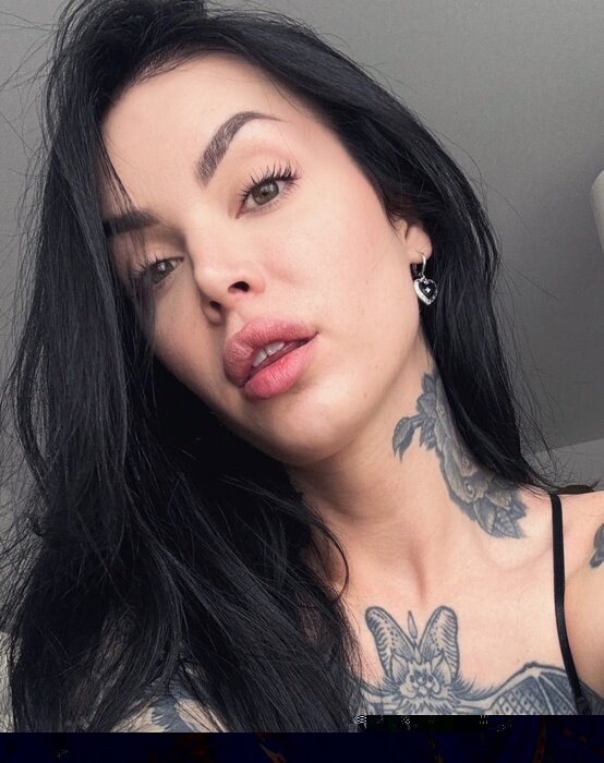 Bibibratx (@bibibratx), OnlyFans creator