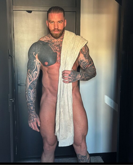 Bigwess (@big_wess), OnlyFans creator