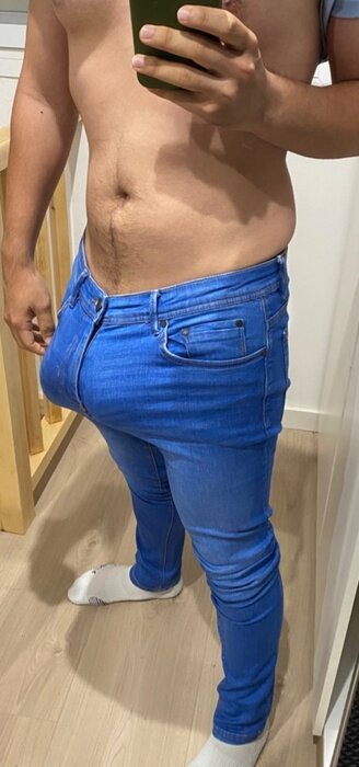 Bigandsiliconed (@bigandsiliconed), OnlyFans creator