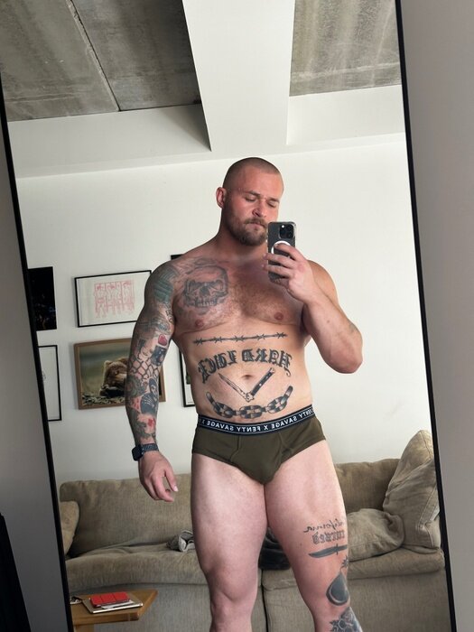 Bigblondxxx (@bigblondxxx), OnlyFans creator