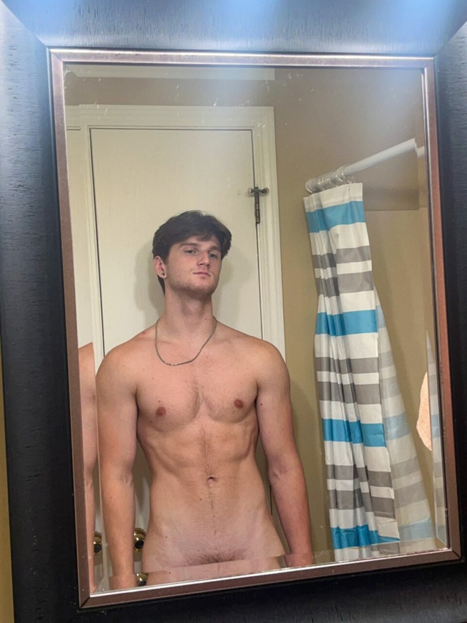 Bigbootybaron (@bigbootybaron), OnlyFans creator
