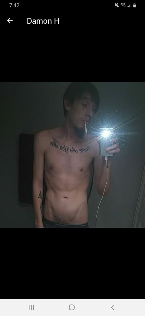 Bigdickdamon (@bigdickdamon), OnlyFans creator