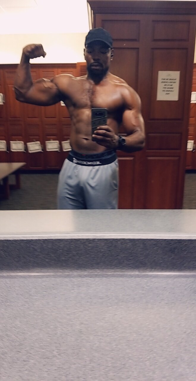 Bigman3434 (@bigman3434), OnlyFans creator
