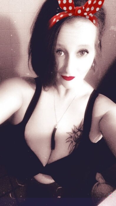 Bigtittysexkitten4u (@bigtittysexkitten4u), OnlyFans creator