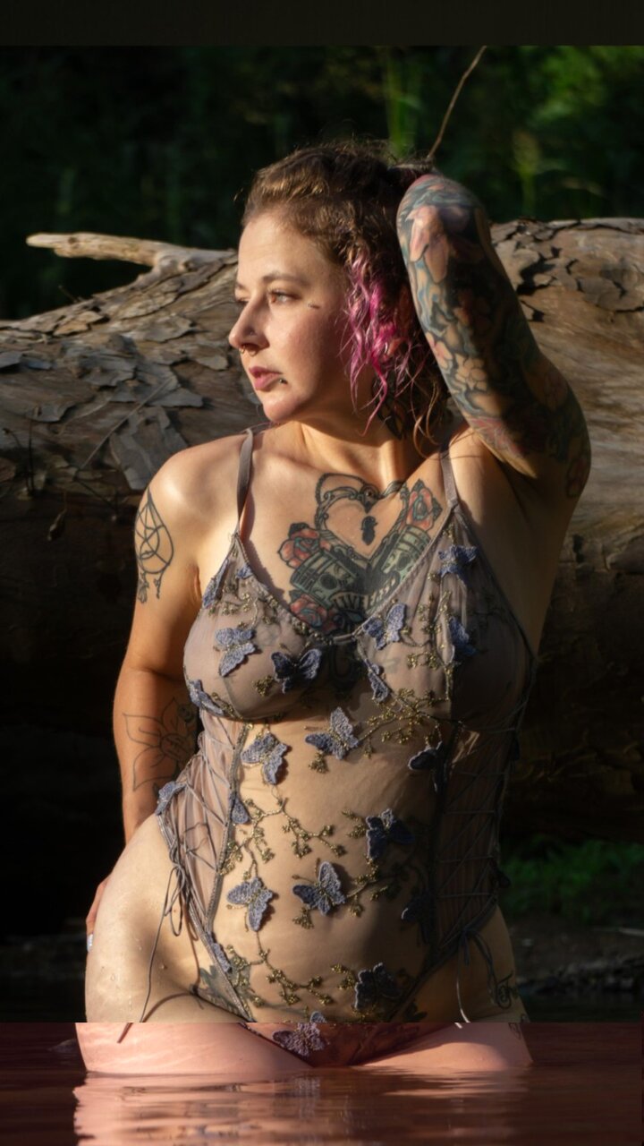 Bigtittywitchy (@bigtittywitchy), OnlyFans creator