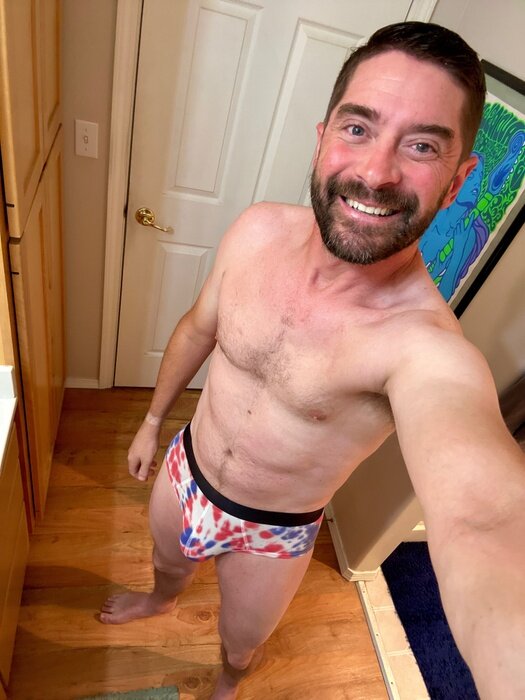 Billabongbandaid (@billabongbandaid), OnlyFans creator