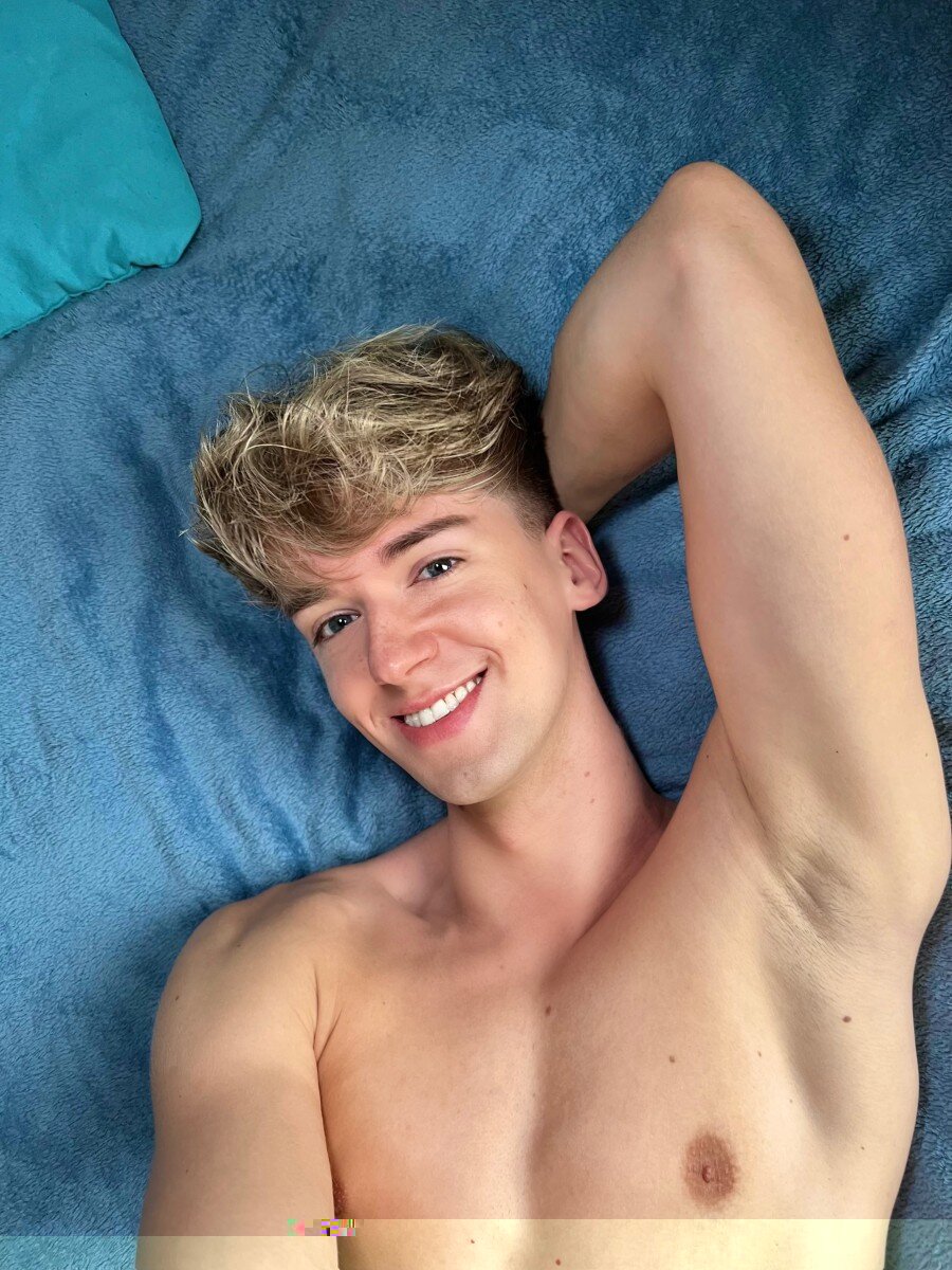 Billyblonde (@billyblonde), OnlyFans creator