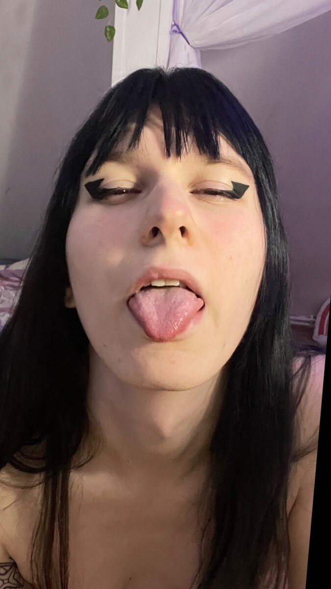 Euphoria (@biooskil), OnlyFans creator