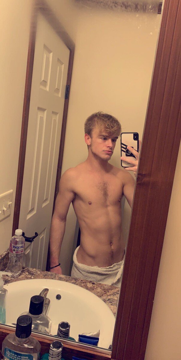 Bisexualjock (@bisexualjock), OnlyFans creator