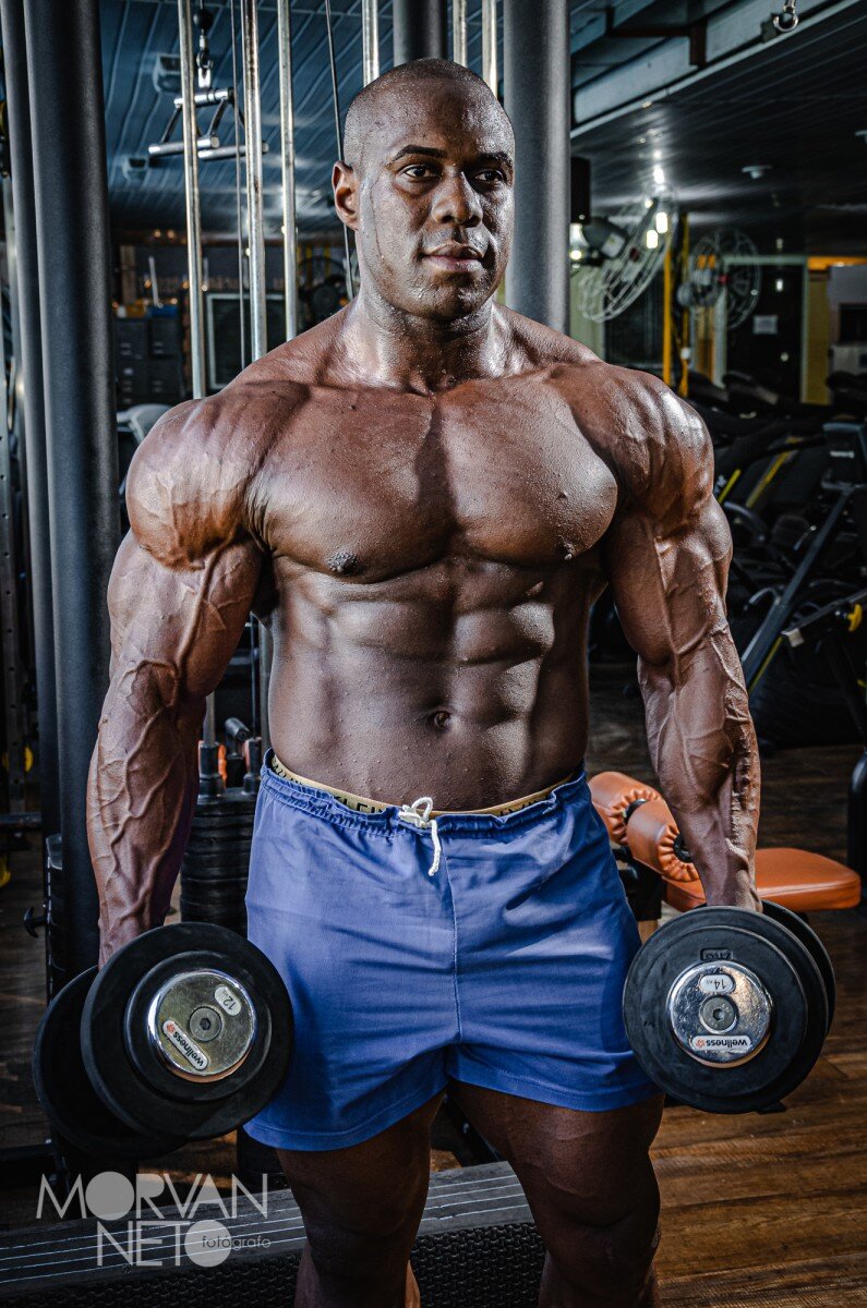 Blackmuscles (@black-muscles), OnlyFans creator