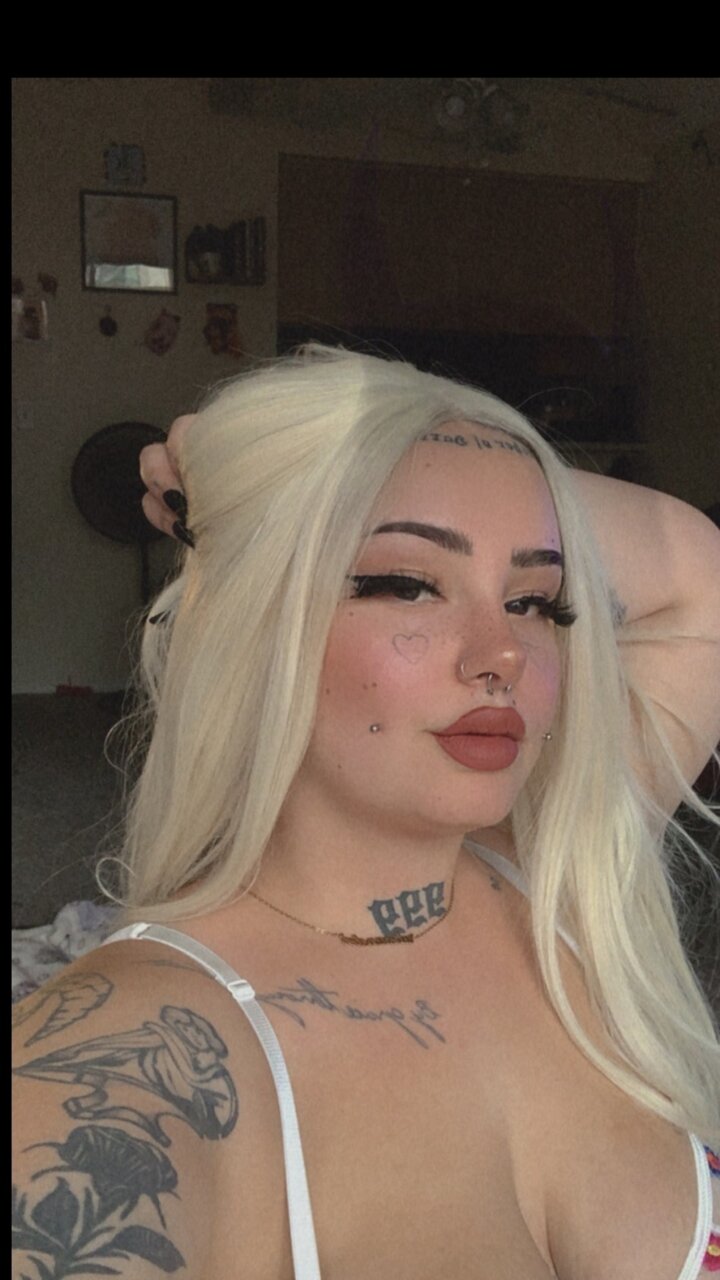 Blackbunny (@black_bunny_), OnlyFans creator