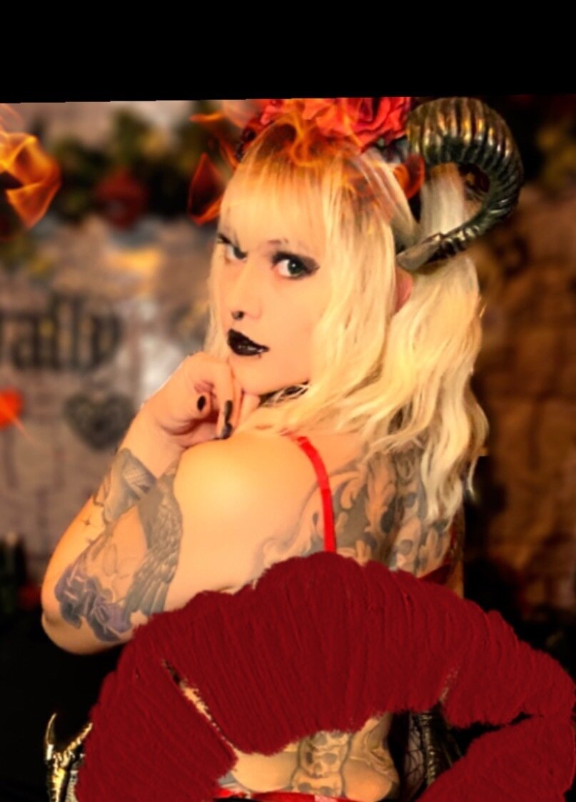 Blackaura777 (@blackaura777), OnlyFans creator