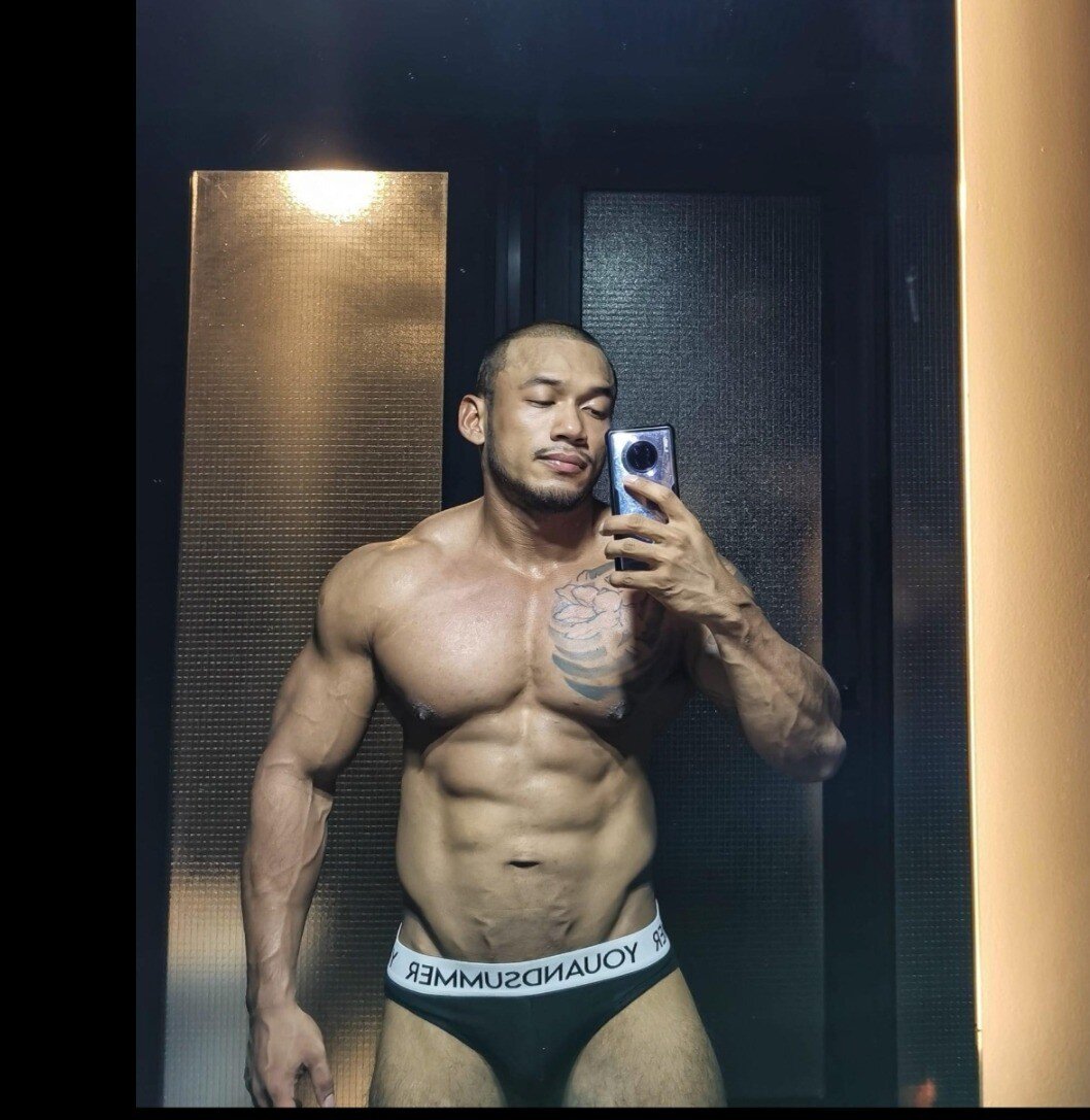 Blackmusclem (@blackmuscle.m), OnlyFans creator