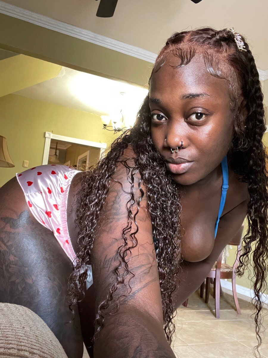 Blackshaa (@blackshaa), OnlyFans creator