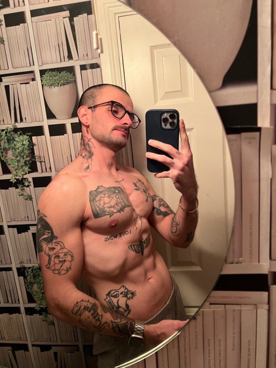 Blackshaker (@blackshaker), OnlyFans creator