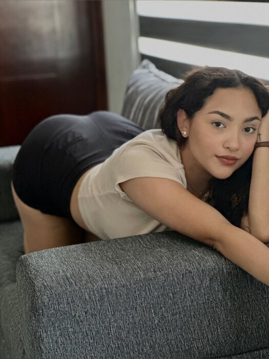 Blancafloresza (@blancafloresza), OnlyFans creator