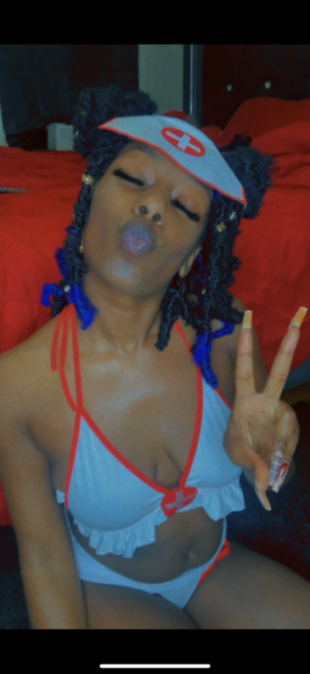 Blaqbelle (@blaqbelle_), OnlyFans creator