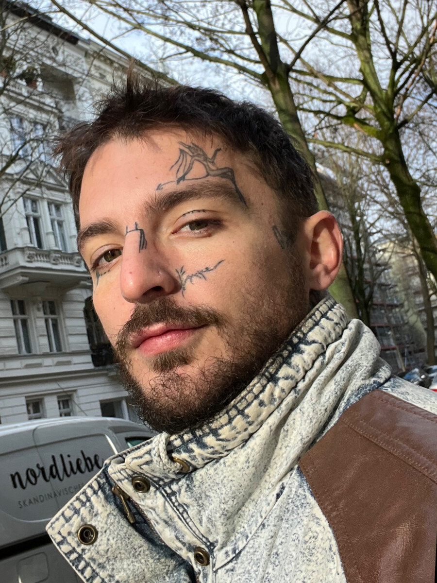 Blewvy (@blewvy), OnlyFans creator