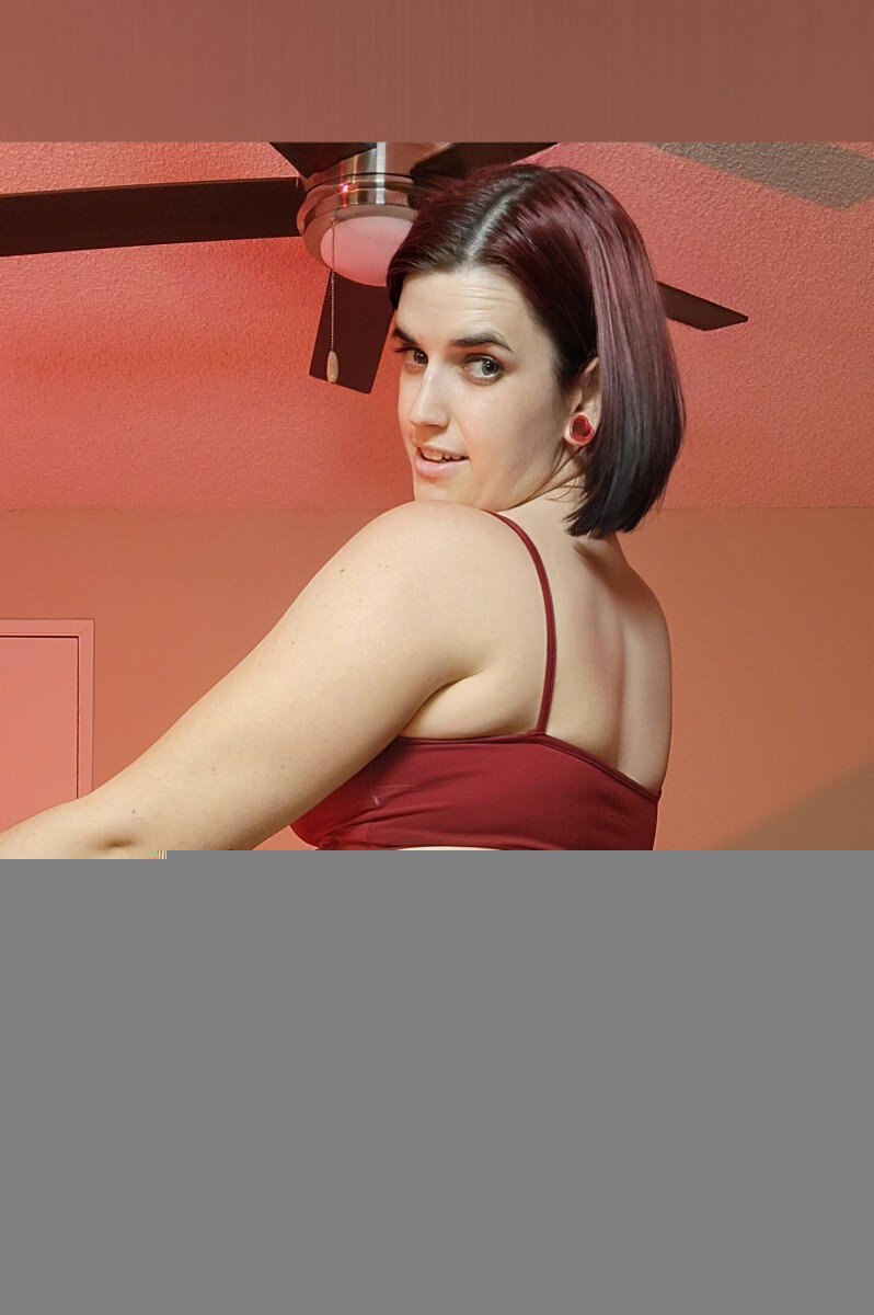 Blissfulflower (@blissfulflower), OnlyFans creator
