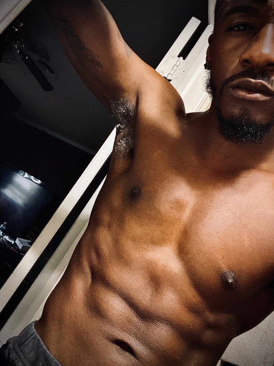 Blktaurusxxx (@blktaurusxxx), OnlyFans creator