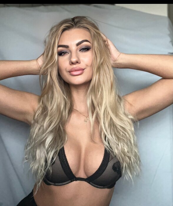 Blondefire (@blonde-fire), OnlyFans creator