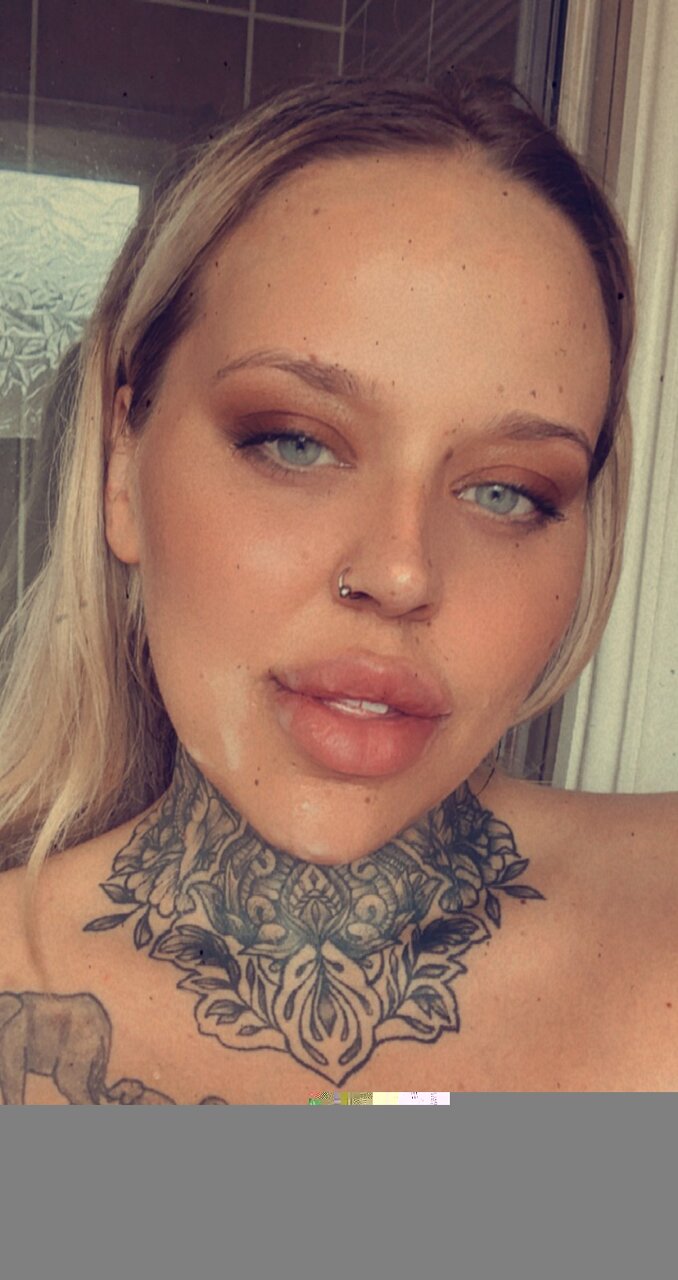 Blondie27 (@blondie.27), OnlyFans creator