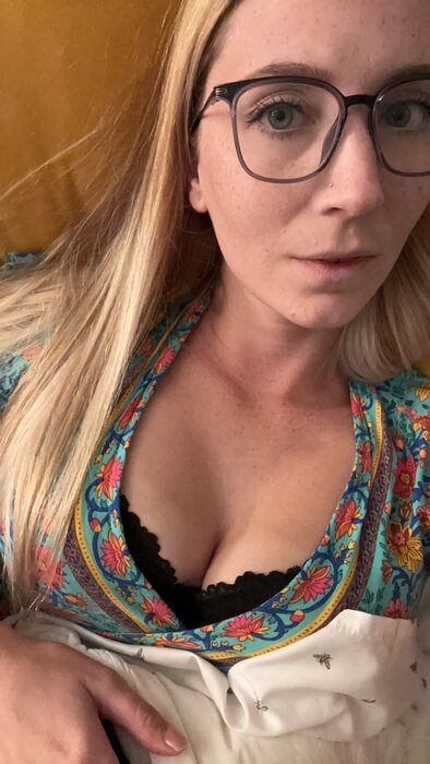 Blondiesmurf (@blondie_smurf), OnlyFans creator
