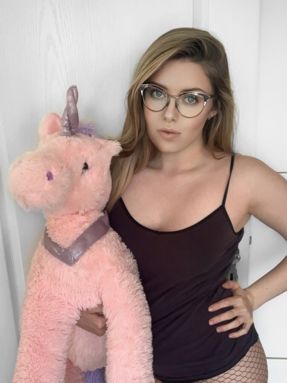 Blondieasmr (@blondieasmr), OnlyFans creator