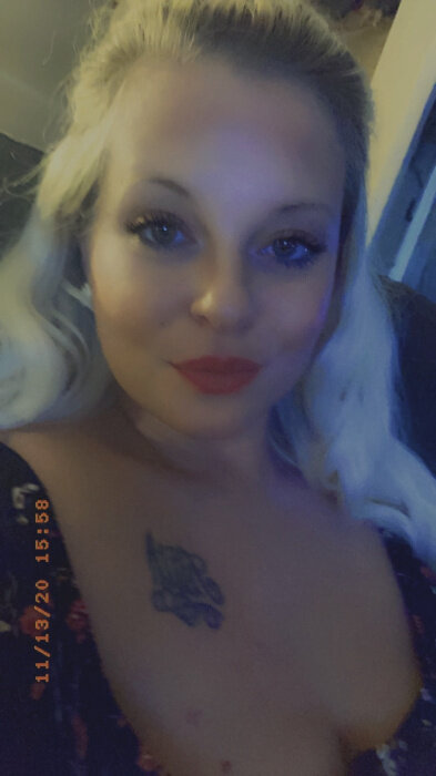 Blondsdoitbetter69 (@blondsdoitbetter69), OnlyFans creator