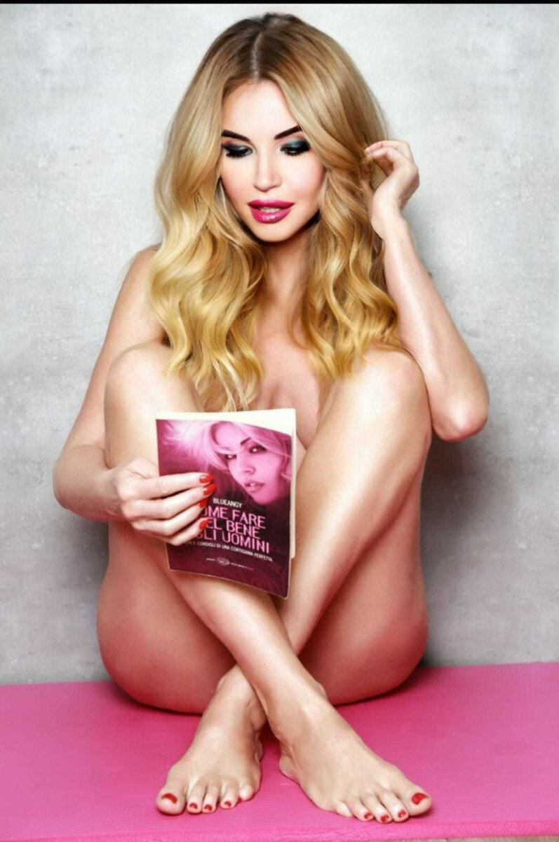 Blueangy (@blueangy), OnlyFans creator