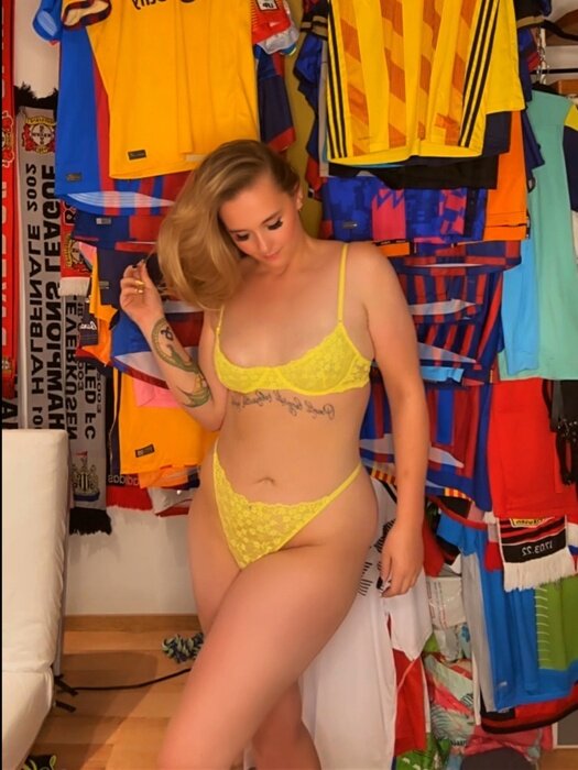 Blueskyisfading (@blueskyisfading), OnlyFans creator