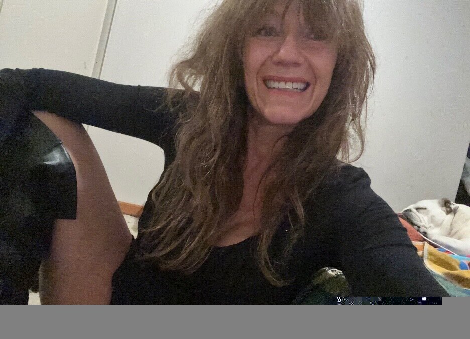 Bongogirl (@bongogirl), OnlyFans creator