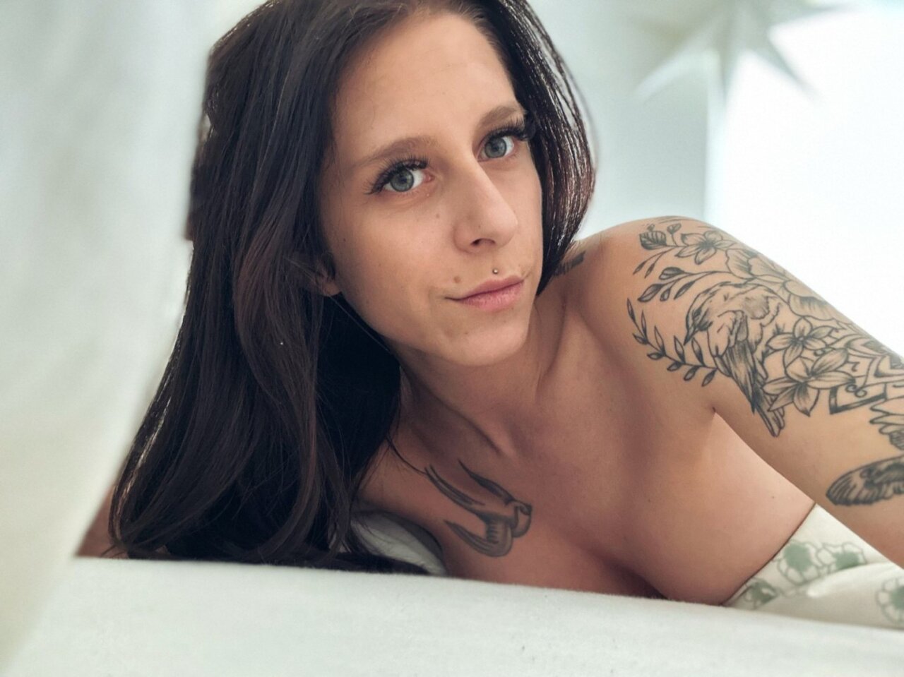 Boobsbunnyfree (@boobsbunnyfree), OnlyFans creator