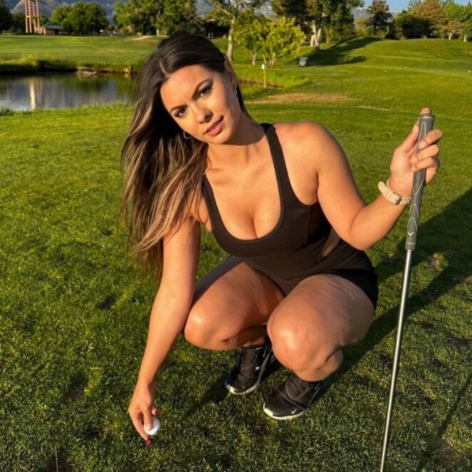 Bootyfulgolf (@bootyfulgolf), OnlyFans creator