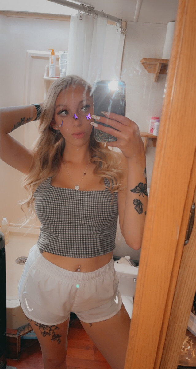 Bottomsupbaby (@bottomsupbaby), OnlyFans creator